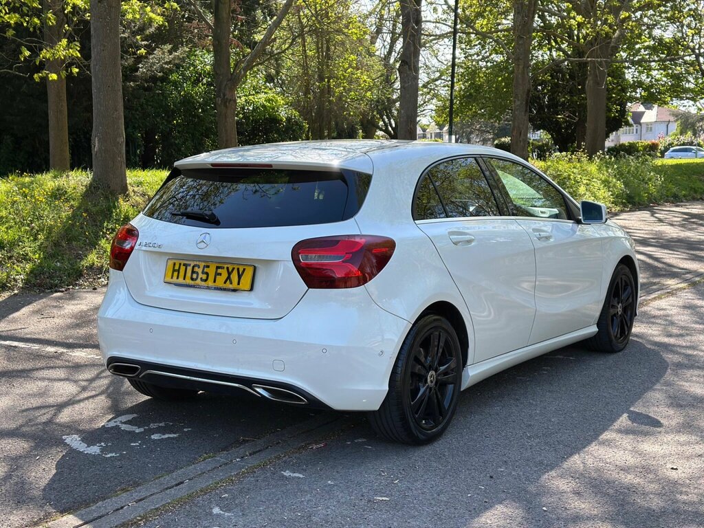 Mercedes-Benz A Class 2.1 A200d Sport Premium Euro 6 Ss White #3
