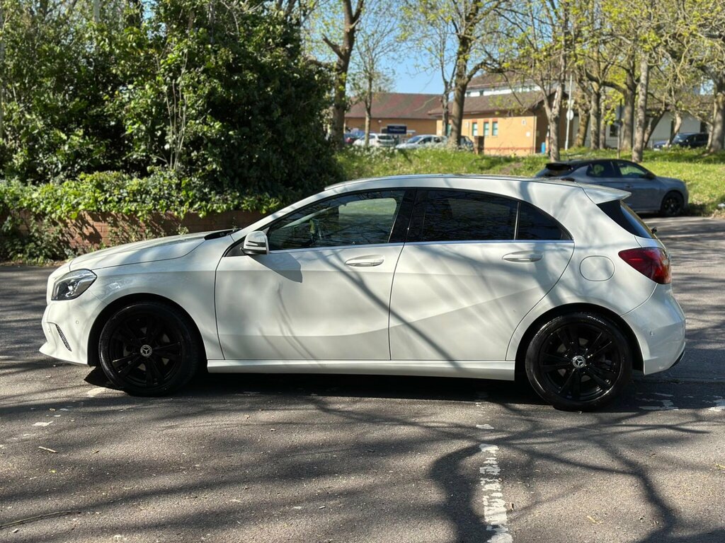 Mercedes-Benz A Class 2.1 A200d Sport Premium Euro 6 Ss White #6
