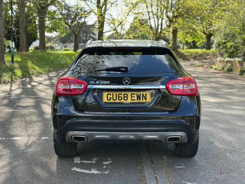Mercedes-Benz GLA Class 1.6 Gla200 Amg Line 7G-dct Euro 6 Ss GU68EWN Black #6