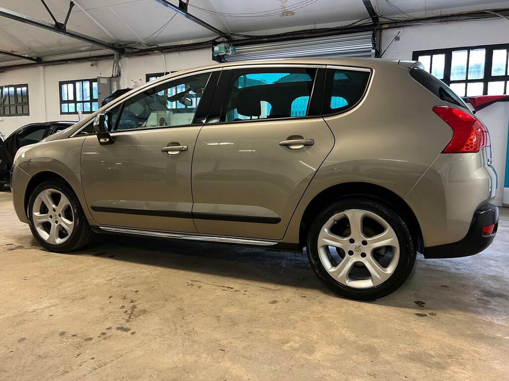 Peugeot 3008 Suv 1.6 E-hdi Allure Egc Euro 5 Ss 201262 KP62BYA Grey #4