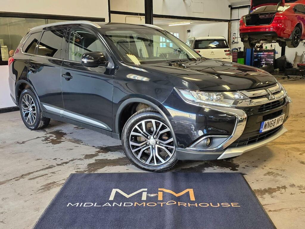 Mitsubishi Outlander Suv 2.2 Di-d Juro 4Wd Euro 6 Ss 201868 Black