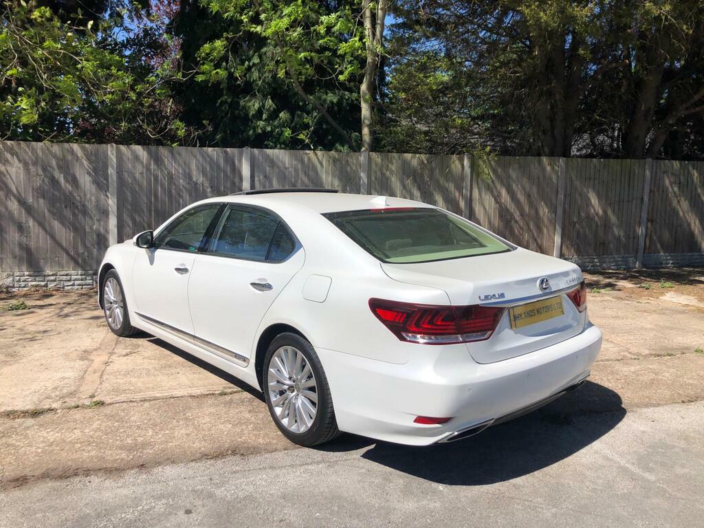 Lexus LS 5.0 V8 Premier Cvt 4Wd Euro 5 Ss Silver #7