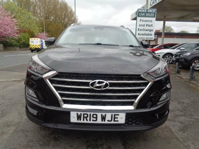 Hyundai Tucson 1.6 Gdi Se Nav Suv Euro 6 S S WR19WJE Black #2