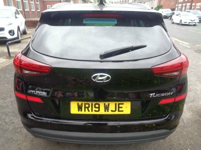 Hyundai Tucson 1.6 Gdi Se Nav Suv Euro 6 S S WR19WJE Black #6
