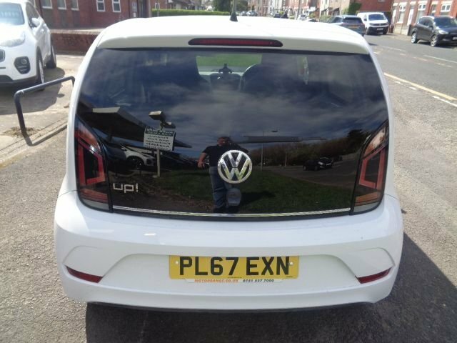 Volkswagen Up 1.0 Up Beats Hatchback Euro 6 PL67EXN White #6