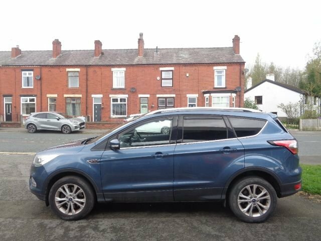 Ford Kuga 2.0 Tdci Titanium Suv Euro 6 S EU68UNP Blue #5