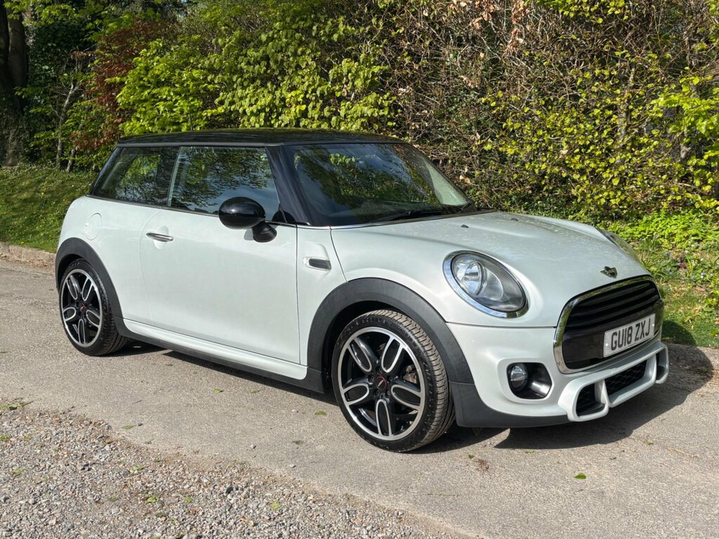 Mini Hatch 1.5 Cooper Euro 6 Ss Silver