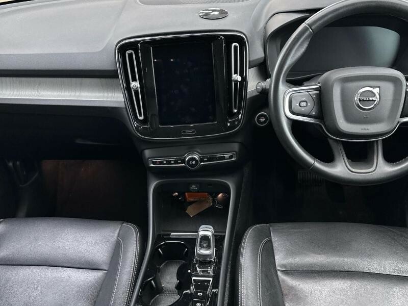 Volvo XC40 Suv 1.5 Inscription T3 Fwd 202170 LJ70LWW Blue #4