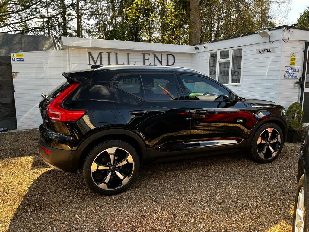 Volvo XC40 Suv 2.0 D3 Momentum Euro 6 Ss 201868 LX68HMV Black #4