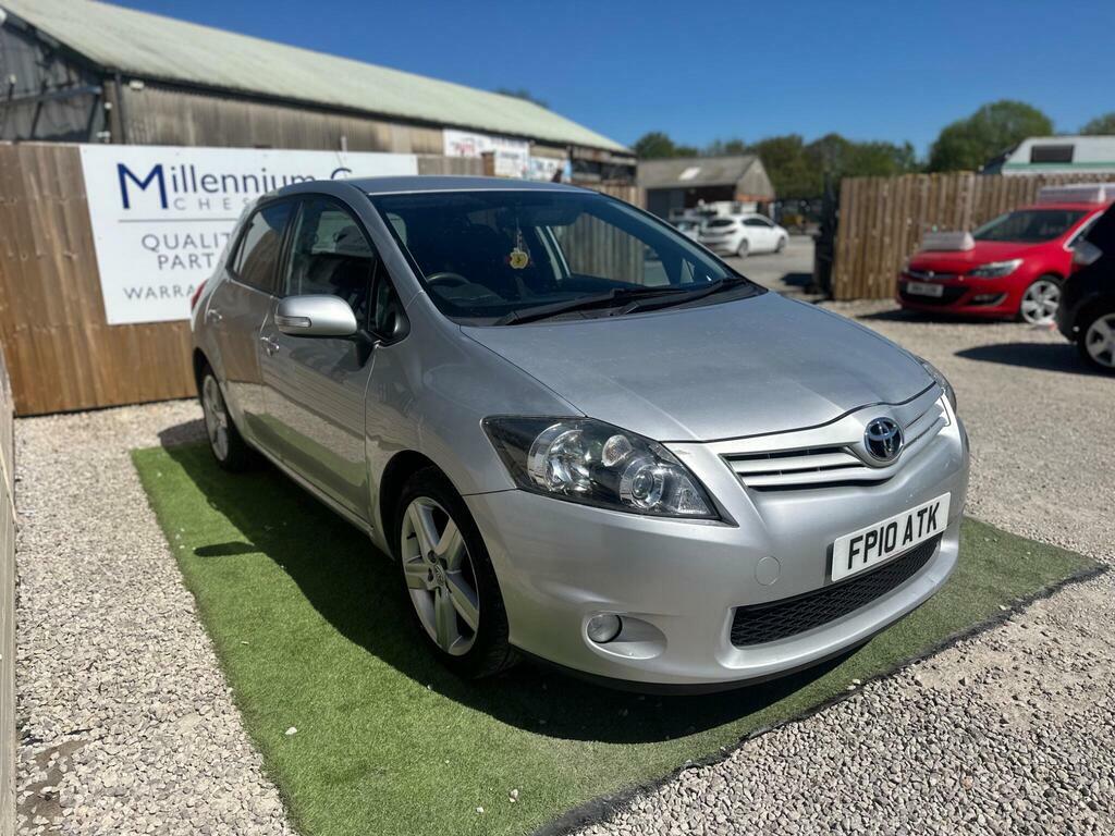 Toyota Auris 1.6 V-matic Sr Euro 5 Silver #6