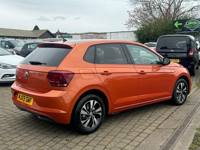 Volkswagen Polo Tsi Gpf Se Hatchback MJ69GMF Orange #4