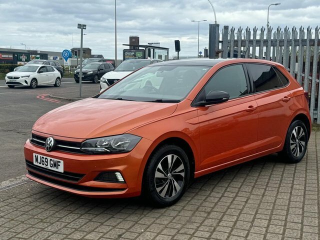 Volkswagen Polo Tsi Gpf Se Hatchback MJ69GMF Orange #3
