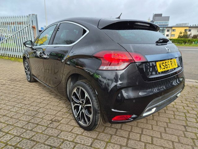 DS DS 4 Bluehdi Prestige Hatchback Black #4