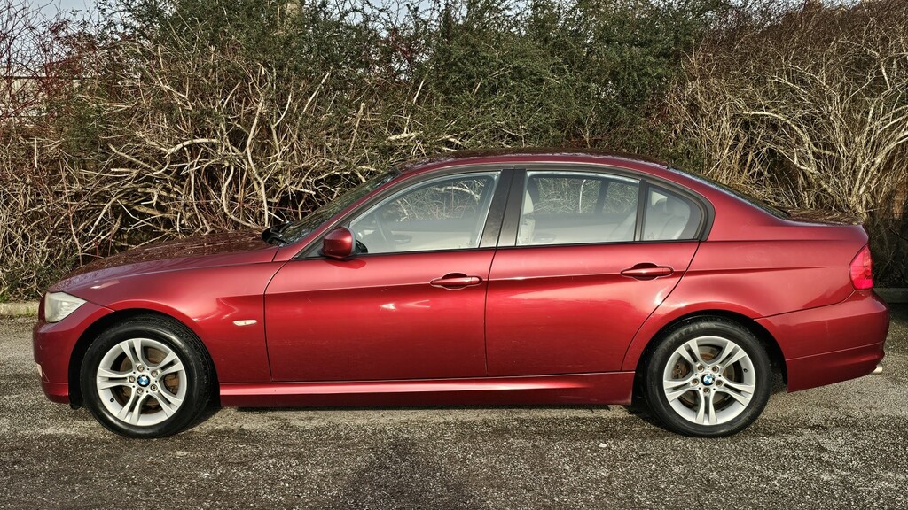 BMW 3 Series 2.0 318D Es LM11MKL Red #3