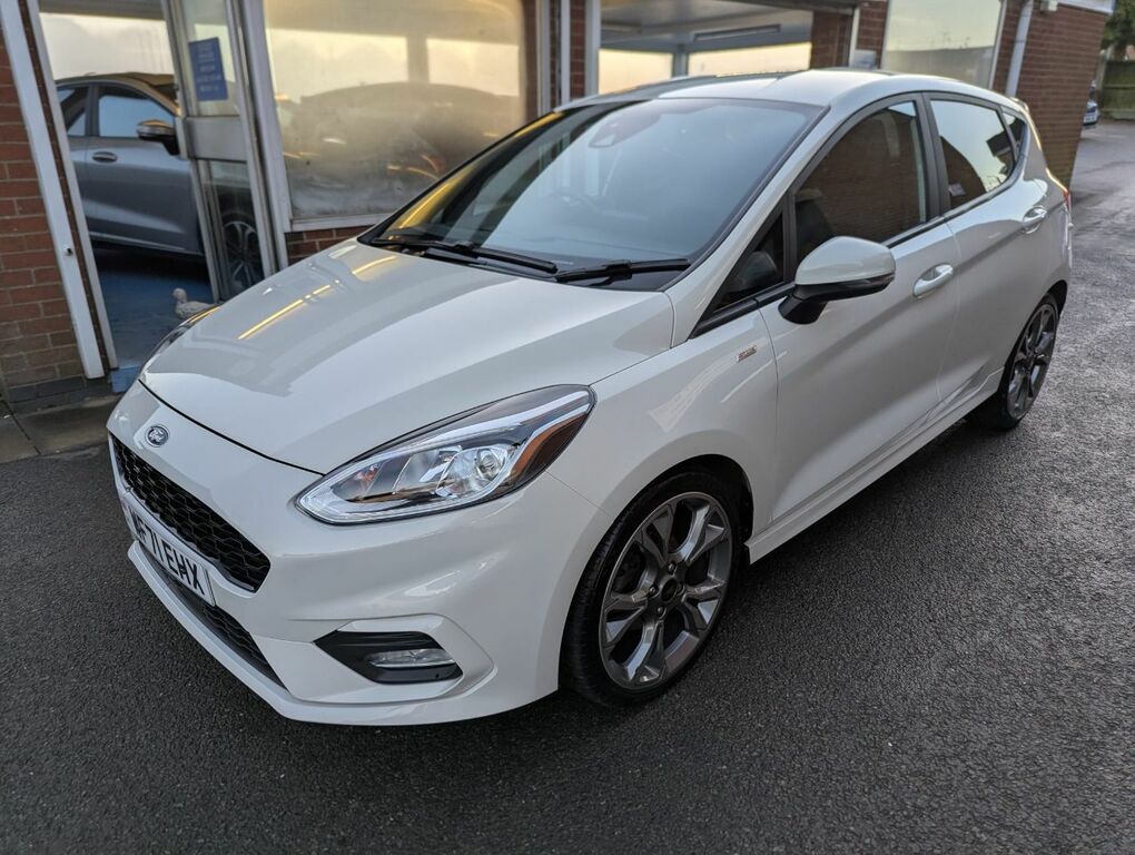 Ford Fiesta St Line X White