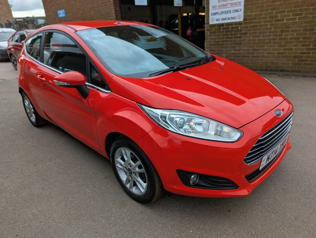 Ford Fiesta 1.25 82 Zetec Red