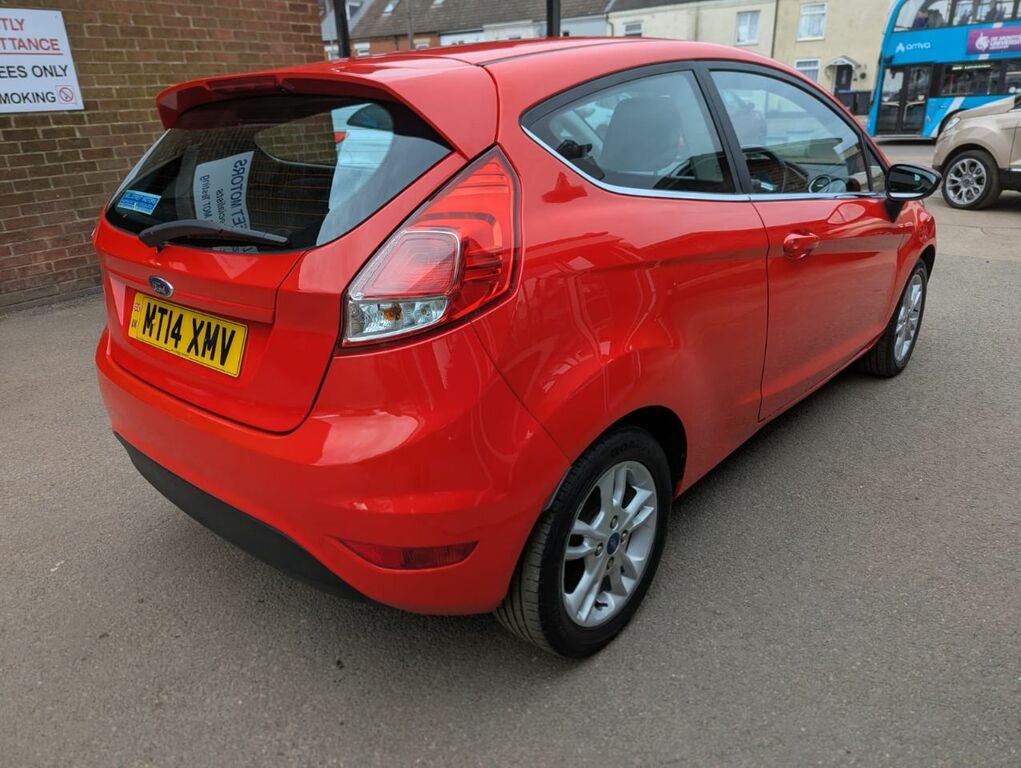 Ford Fiesta 1.25 82 Zetec MT14XMV Red #6