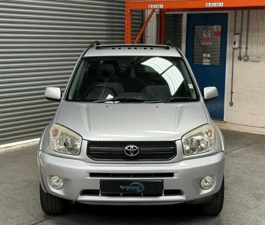 Toyota Rav 4 Suv 2.0 Vvt-i Xt-r 4Wd 200505 Silver #3