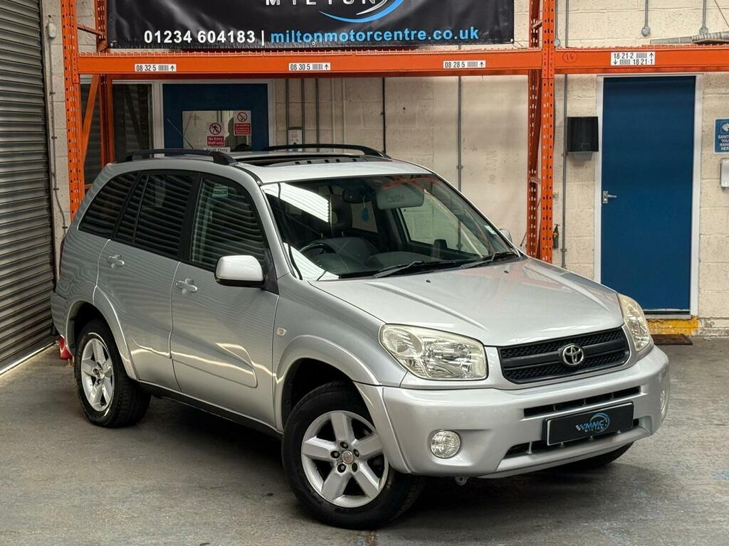 Toyota Rav 4 Suv 2.0 Vvt-i Xt-r 4Wd 200505 Silver