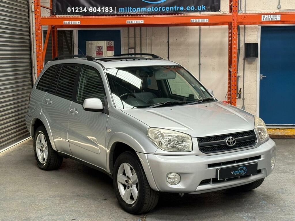 Toyota Rav 4 Suv 2.0 Vvt-i Xt-r 4Wd 200505 Silver #2