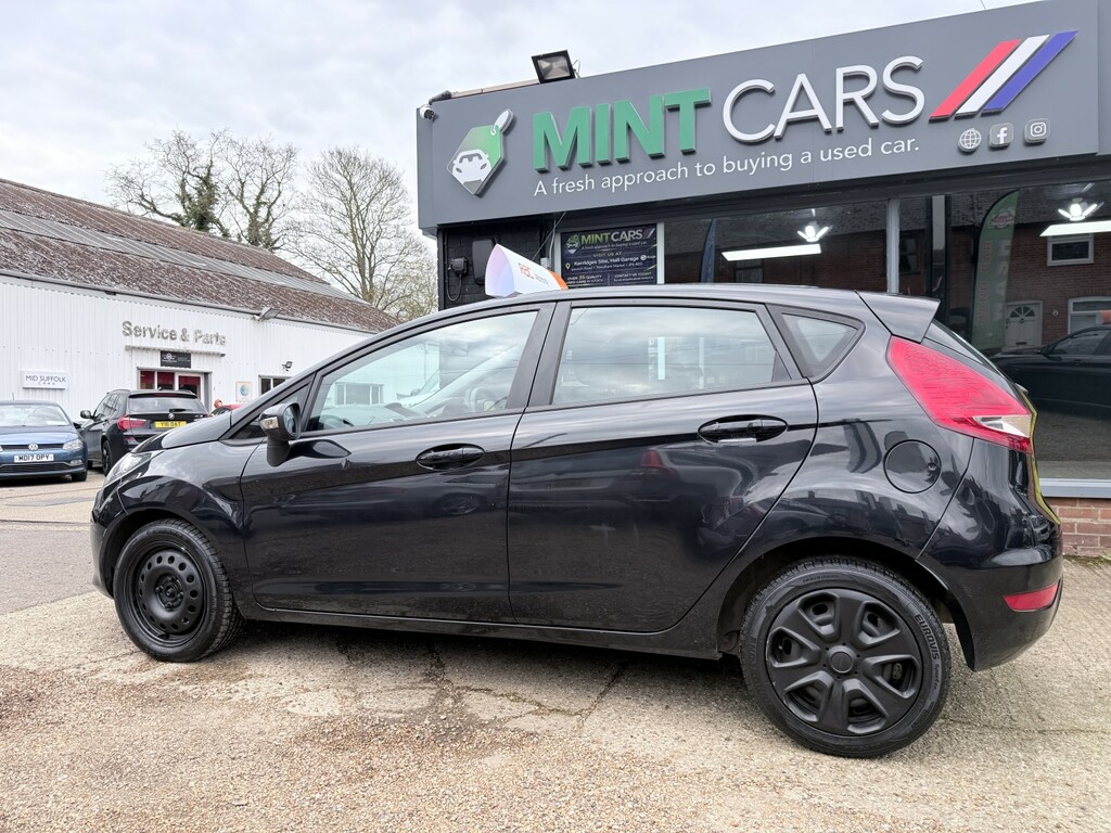 Ford Fiesta Hatchback 1.3 Edge 201111 Black