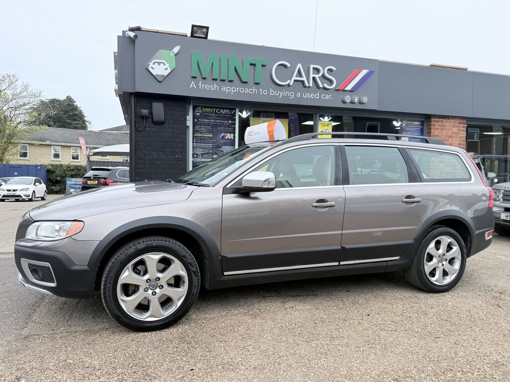 Volvo XC70 Estate 2.4 D5 Se Lux 201111 Grey #3