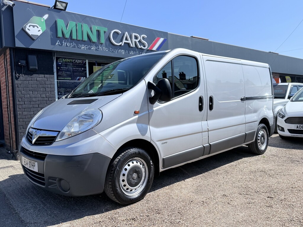 Vauxhall Vivaro Panel Van 2.0 2900 Cdti 201414 DS14BYP Silver #4