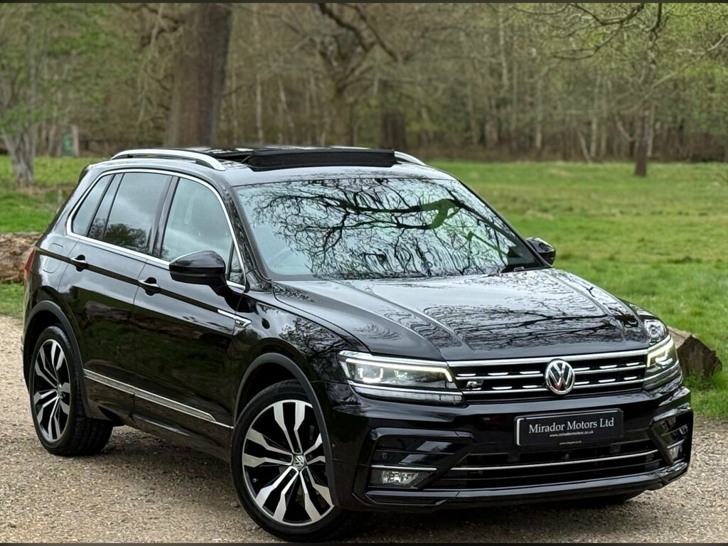 Volkswagen Tiguan 2.0 Tdi R-line Tech Suv Dsg 4Motion Eur Black