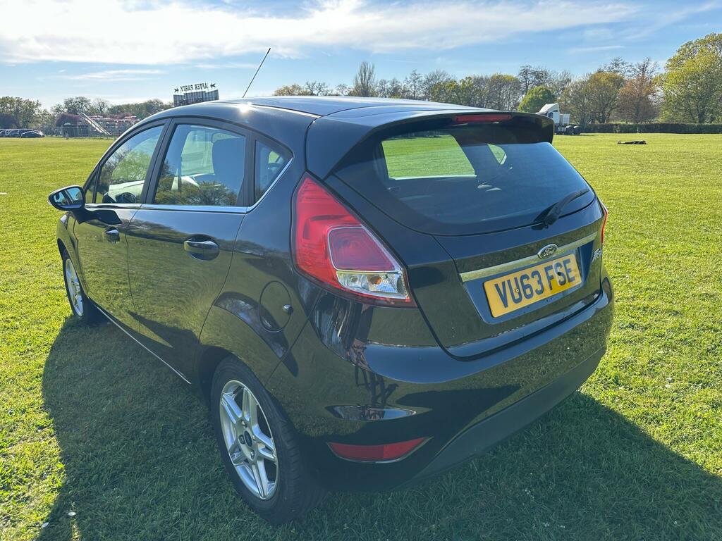 Ford Fiesta 1.0 Zetec Euro 5 Ss VU63FSE Black #5