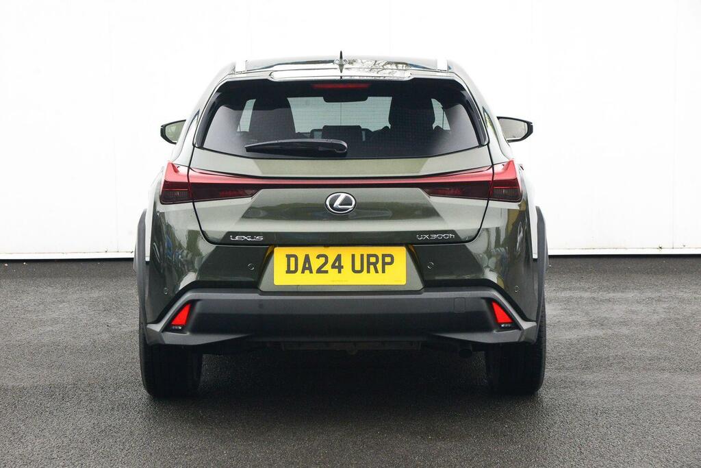 Lexus UX 300H 2.0 Premium Plus Cvt Green #4