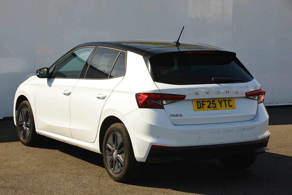 Skoda Fabia 1.0 Tsi 116 Design Edition DF25YTC White #3