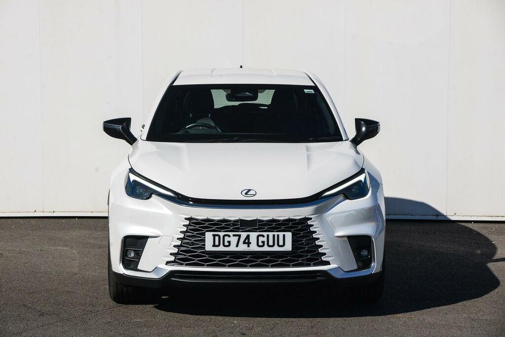 Lexus LBX 1.5 Takumi E-cvt DG74GUU White #2