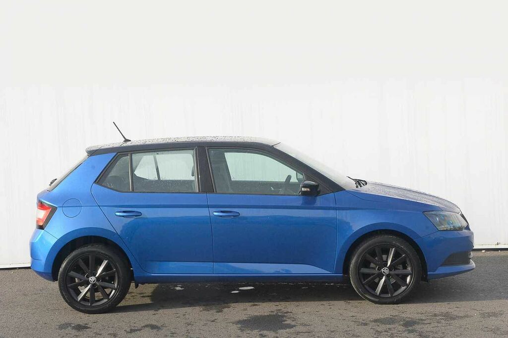 Skoda Fabia 1.0 Tsi Colour Edition DA18URX Blue #4