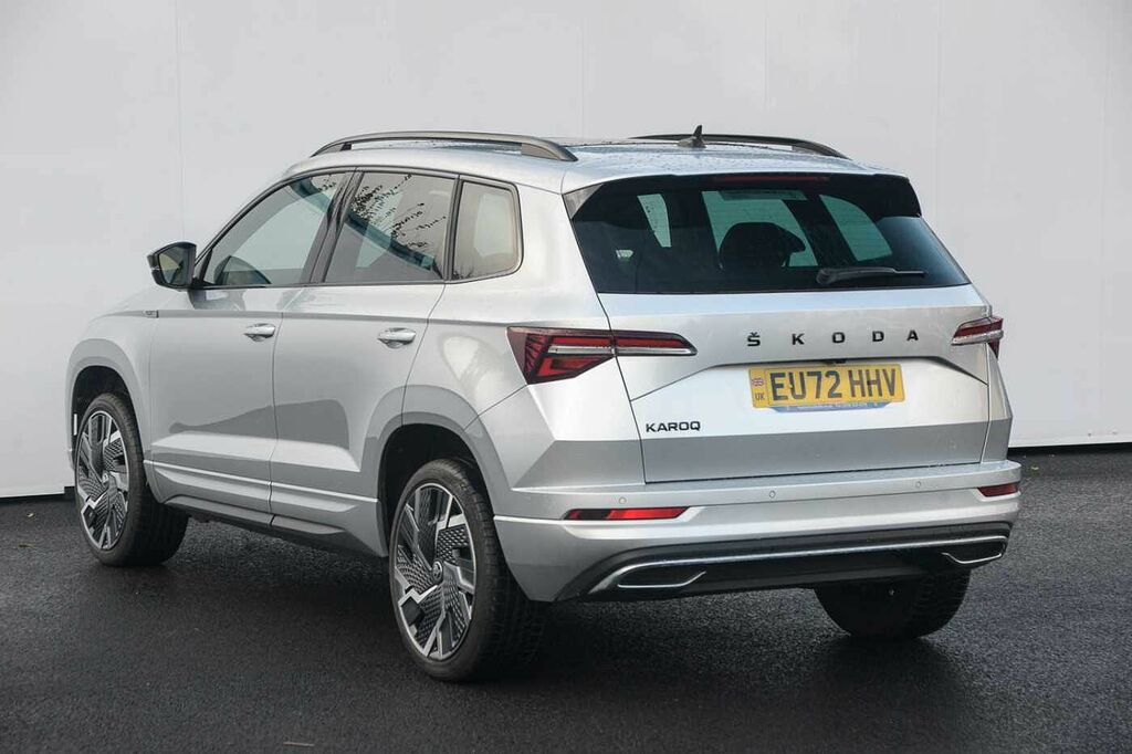 Skoda Karoq 1.5 Tsi Sportline Dsg EU72HHV Silver #3