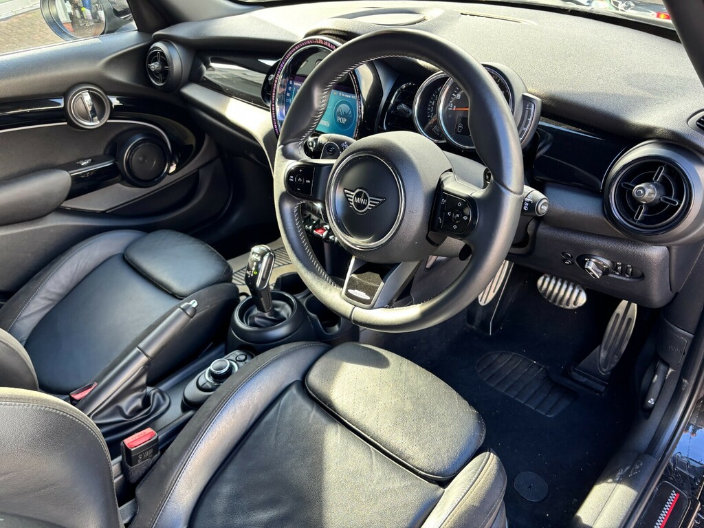 Mini Hatch 2.0 Cooper S Sport AJ22FDC Black #6