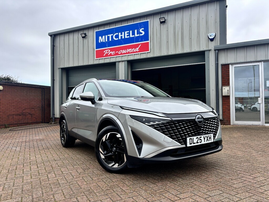 Nissan Qashqai 1.3 Dig-t Mh N-connecta Silver