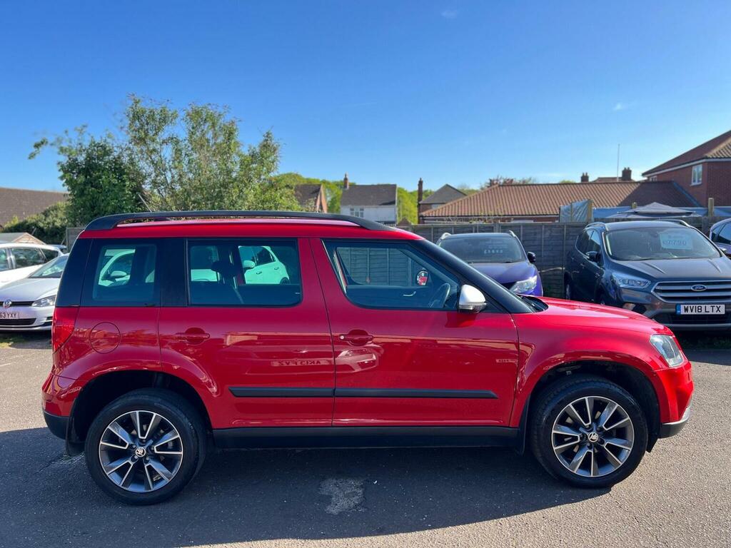 Skoda Yeti 1.2 Tsi Se Drive Outdoor Euro 6 S S YH17HUA Red #2