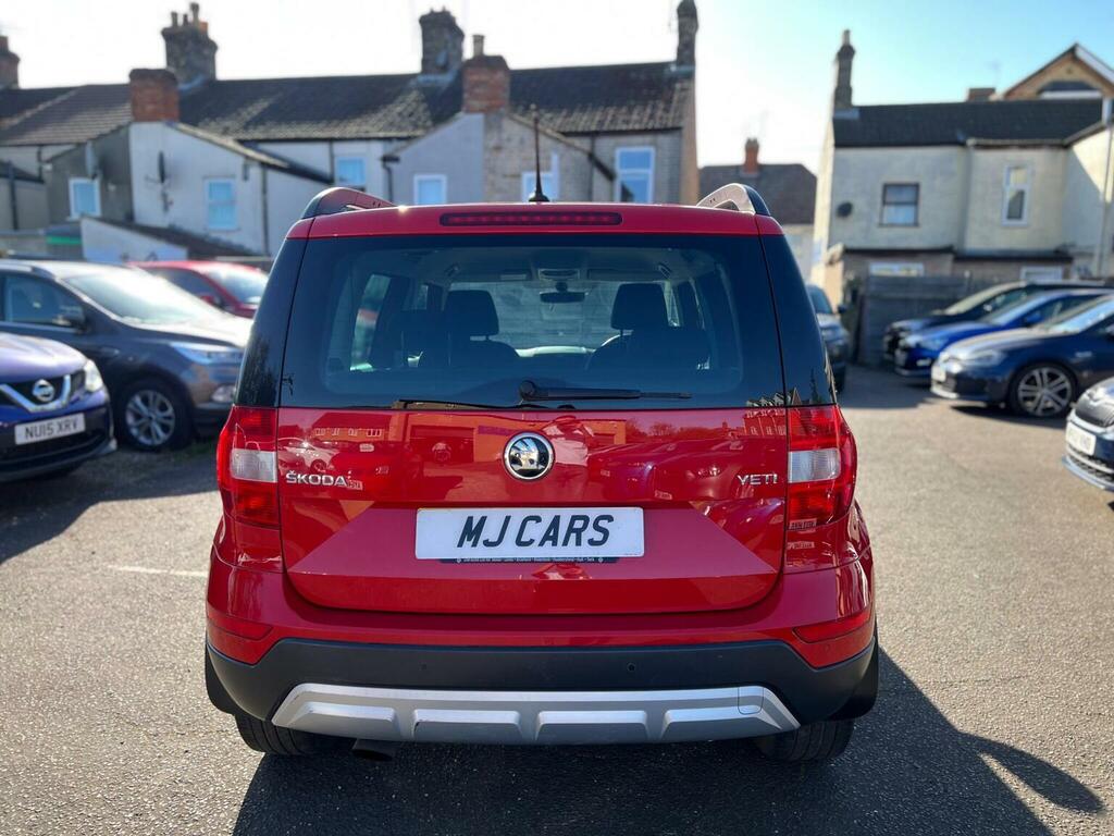 Skoda Yeti 1.2 Tsi Se Drive Outdoor Euro 6 S S YH17HUA Red #6