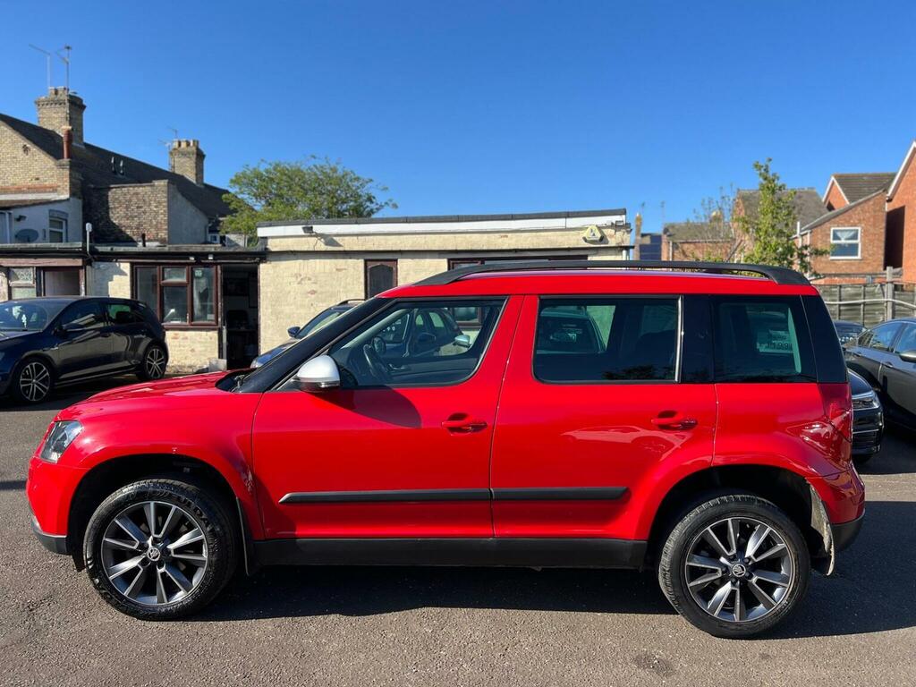 Skoda Yeti 1.2 Tsi Se Drive Outdoor Euro 6 S S YH17HUA Red #3