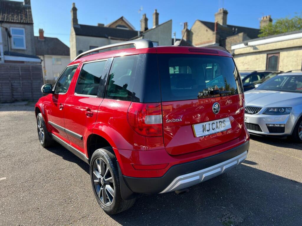 Skoda Yeti 1.2 Tsi Se Drive Outdoor Euro 6 S S YH17HUA Red #5