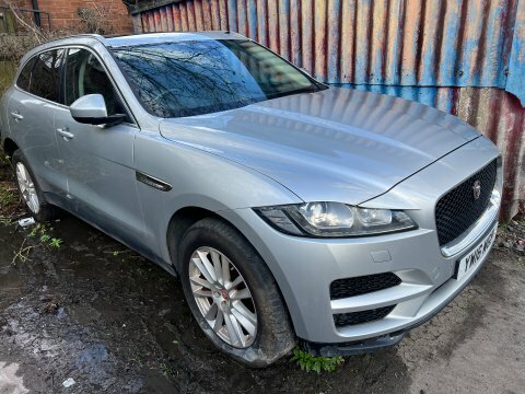 Jaguar F-Pace Portfolio Awd Silver