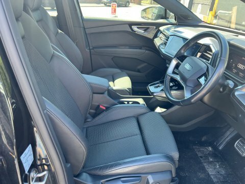 Audi Q4 E Tron Sportback S Line RJ71VBU Black #3