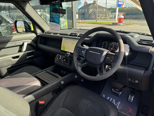 Land Rover Defender 2022 5.0 P525 V8 Carpathian Edition Suv Grey #4
