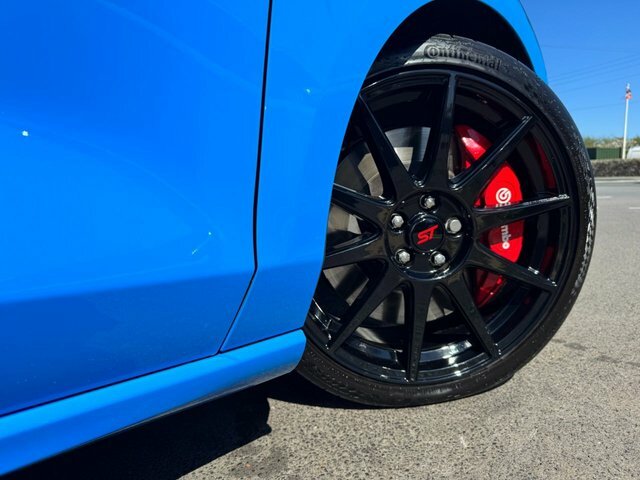 Ford Focus 2024 2.3T Ecoboost St Edition Hatchback KR74HMD Blue #5