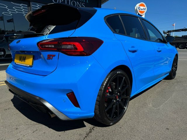 Ford Focus 2024 2.3T Ecoboost St Edition Hatchback KR74HMD Blue #6