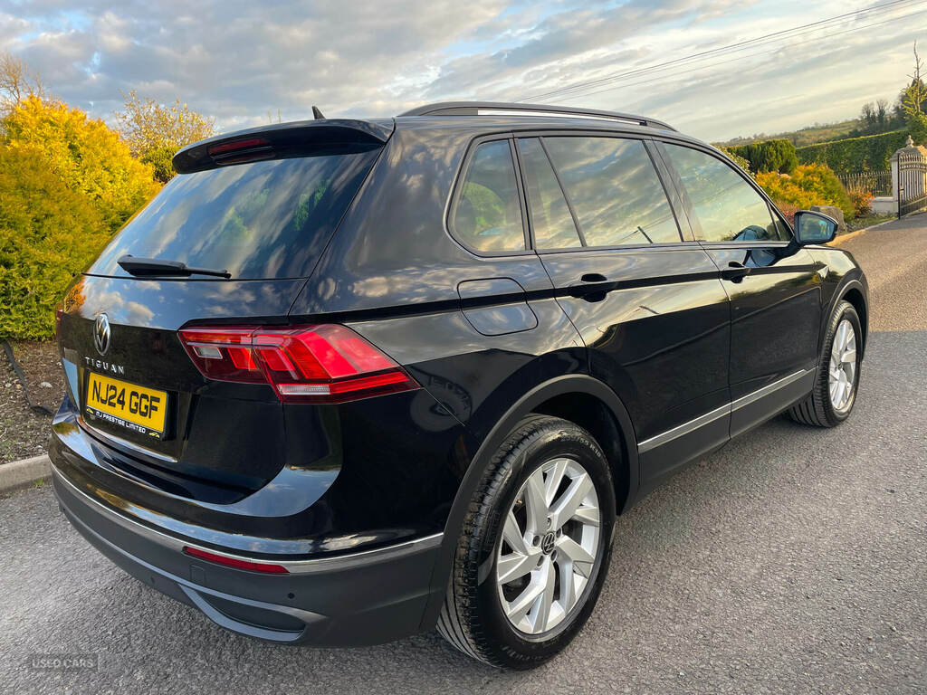 Volkswagen Tiguan 2.0 Tdi Life Black #2