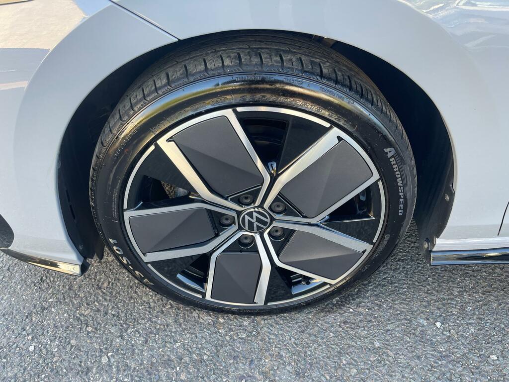 Volkswagen Golf 1.5 Etsi Mhev R-line Hatchback Hybrid D LS74RYX #2
