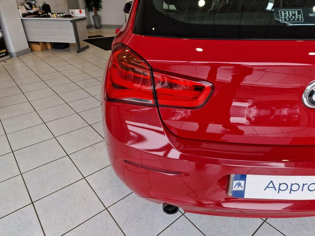 BMW 1 Series Hatchback 1.5 118I Se Euro 6 Ss 201616 WR16WYL Red #5