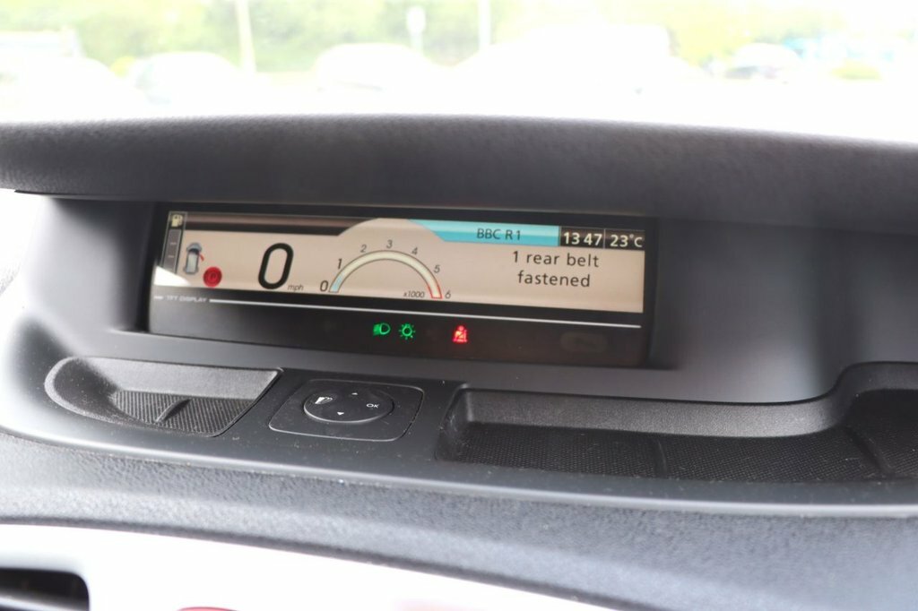 Renault Grand Scenic Dynamique Brown #24