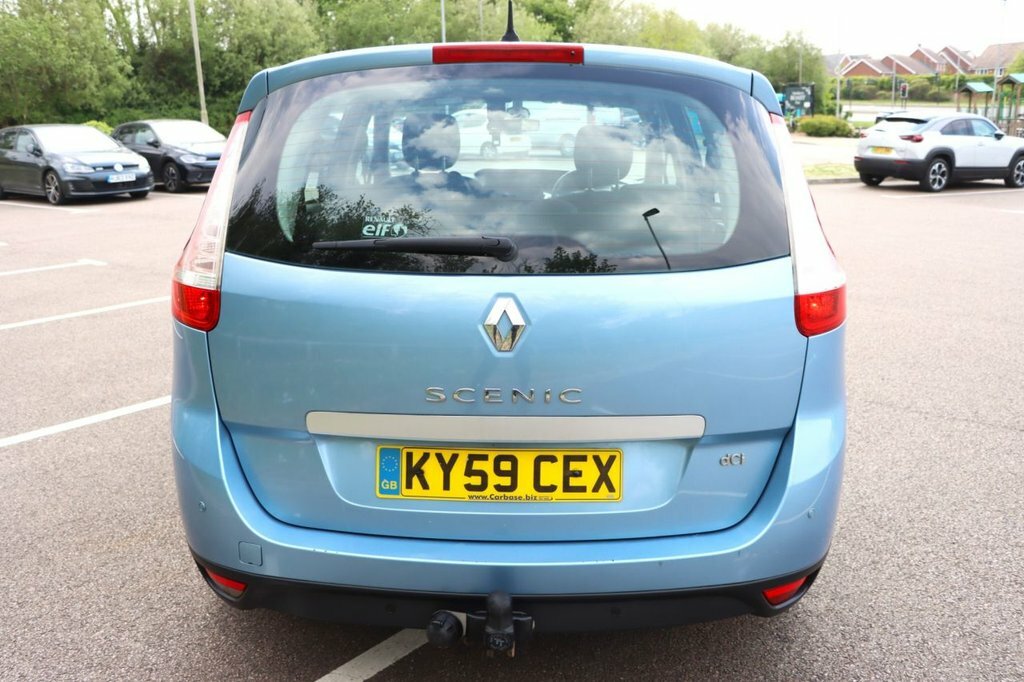 Renault Grand Scenic Dynamique Brown #23